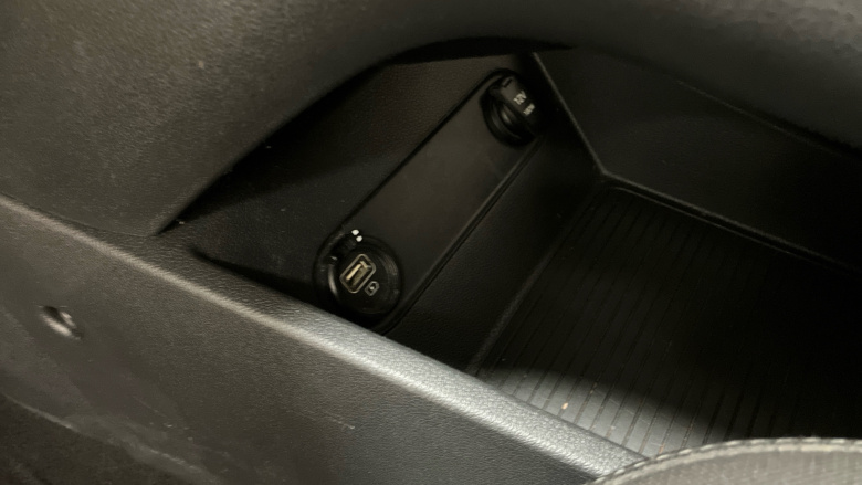 Hyundai KONA 100kW Premium 39kWh 5dr Auto Electric Hatchback